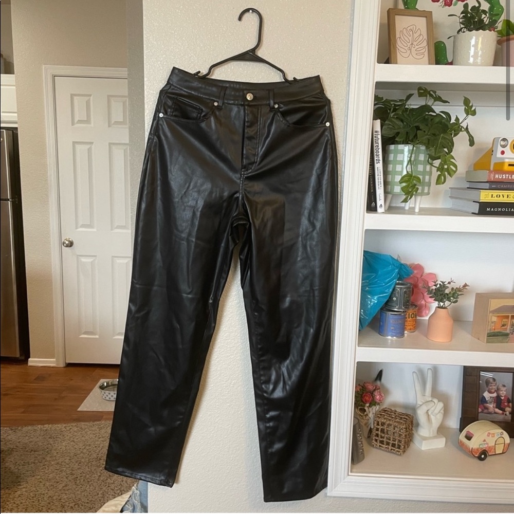 H&M DIVIDED FAUX LEATHER PANTS